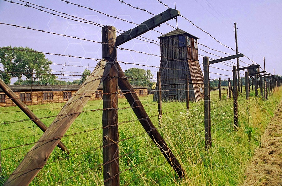 Majdanek Watchtower 0004