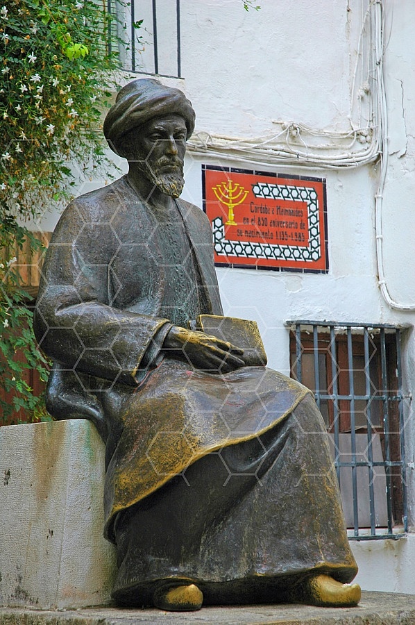 Cordoba Maimonides Statue 0006