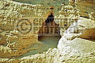 Qumran Caves 003