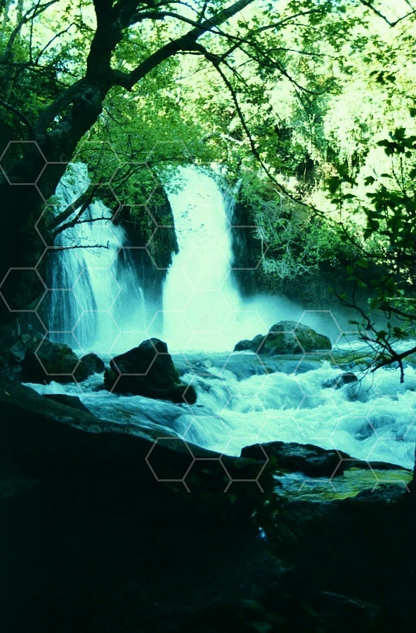 Banyas Waterfall 0005