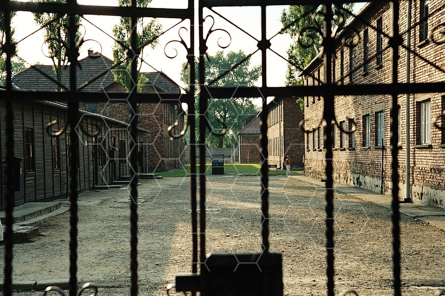 Auschwitz Barracks 0013