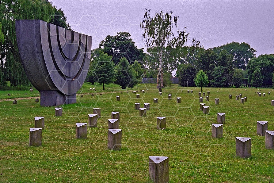 Terezin Memorial for the Dead 0010