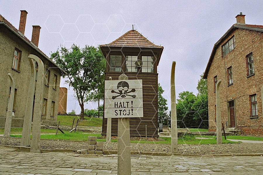 Auschwitz Barracks 0021