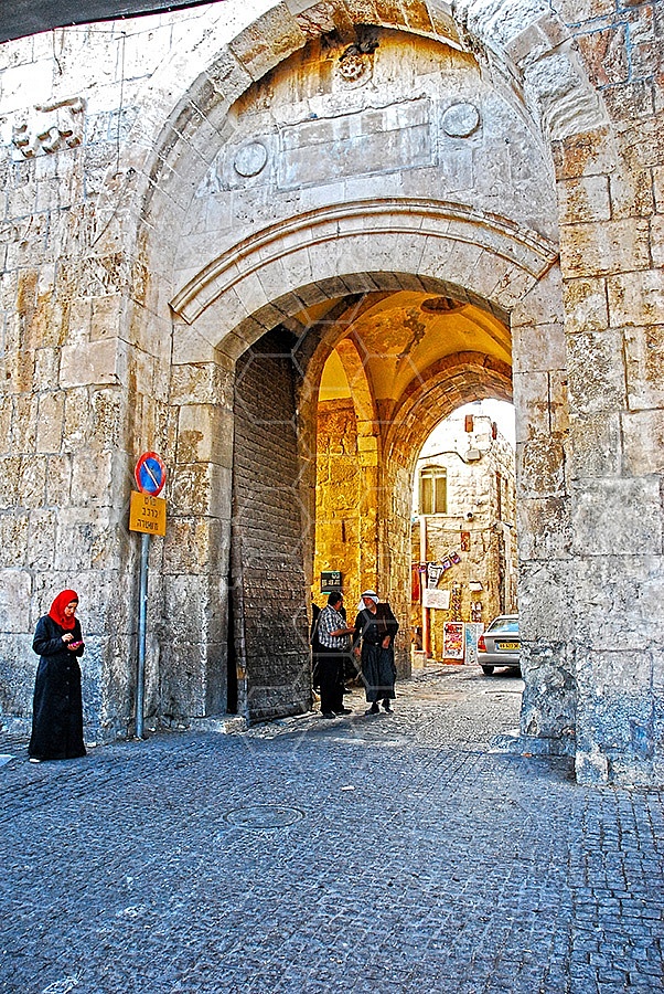 Jerusalem Old City Lions Gate 010