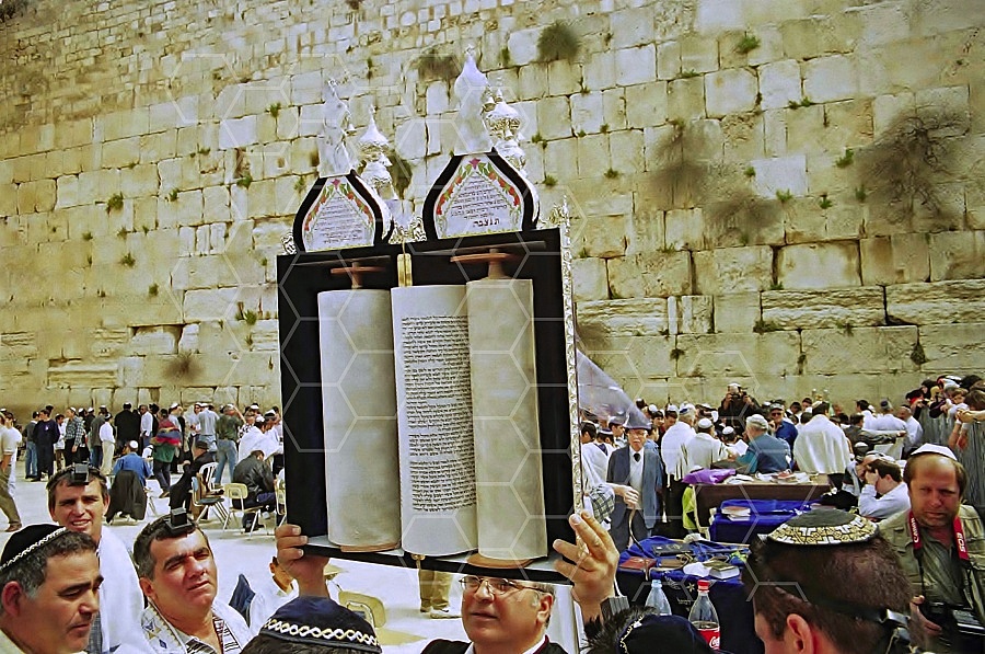 Torah Reading and Praying 0028