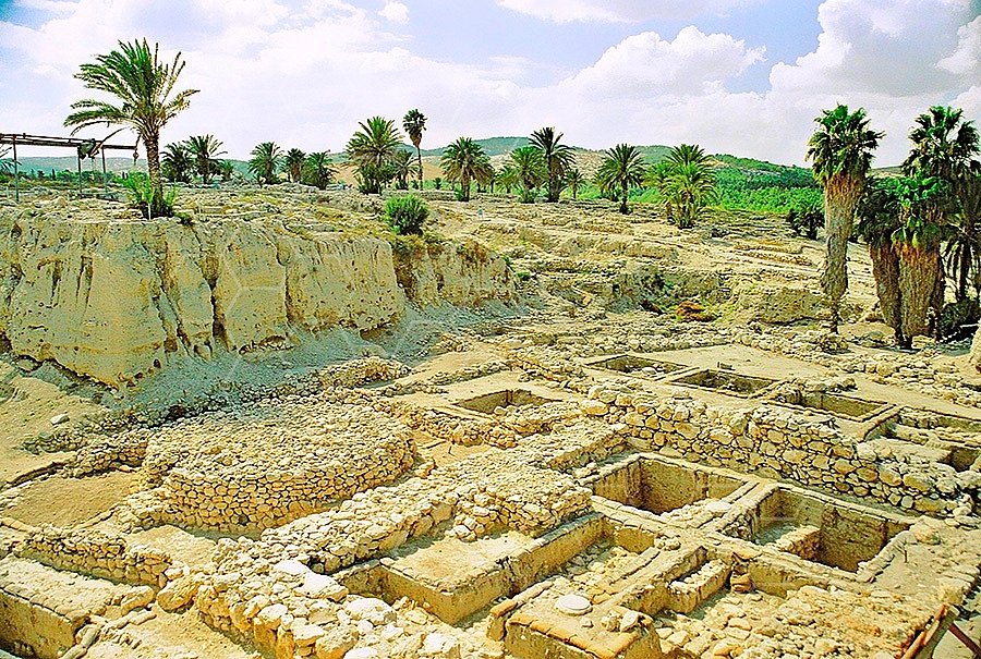 Tel Megiddo Altar 008