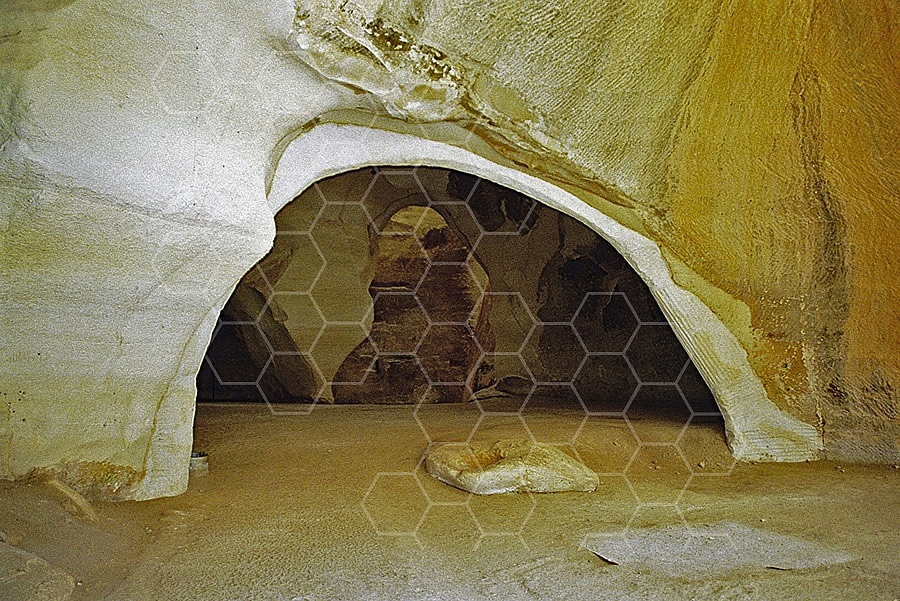 Beit Guvrin Bell Cave 003