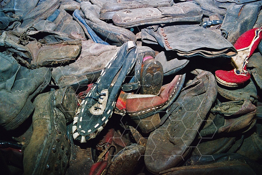 Auschwitz Shoes from Inmates 0010