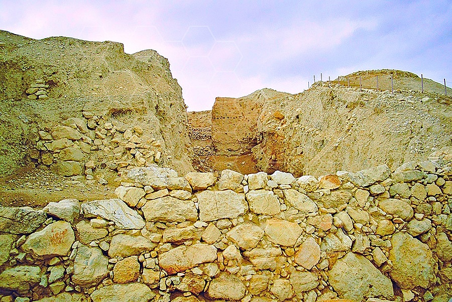Tel Jericho City Wall 003