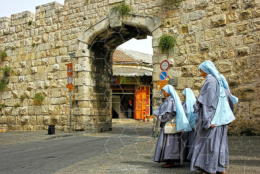 Jerusalem Old City New Gate 002