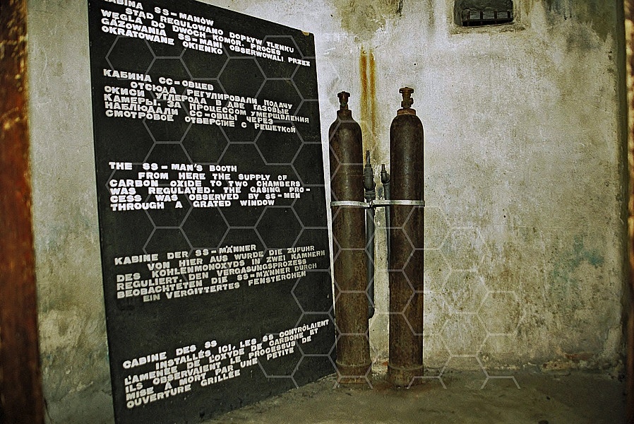 Majdanek Gas Chamber 0003