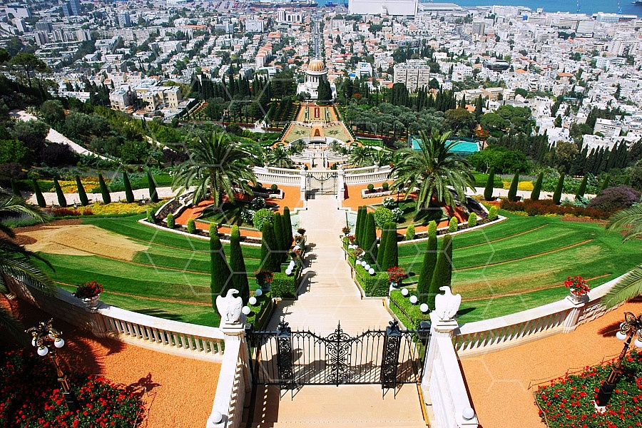 Haifa Baha I Gardens 0001