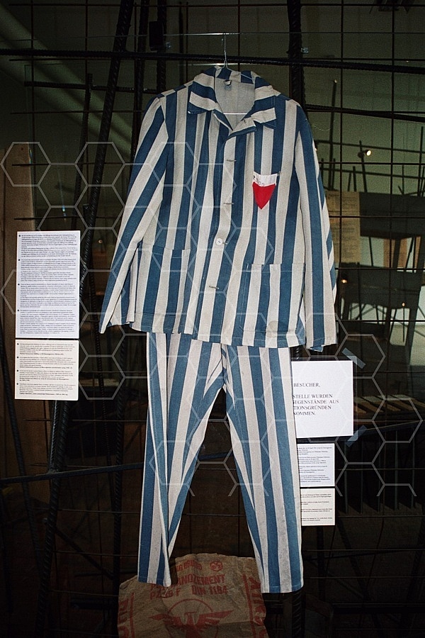 Neuengamme Prison Uniform 0002