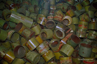 Auschwitz Zyklon Cannisters 0002