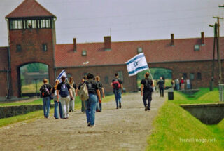 Birkenau The March Of Living 0003