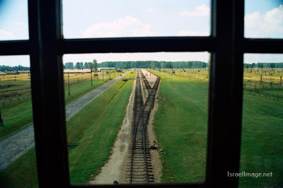 Birkenau Unloading Area At Main Gate 0006