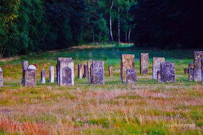 Chelmno Jewish Memorials In The Cemetery 0002