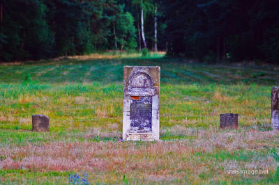 Chelmno Jewish Memorials In The Cemetery 0004