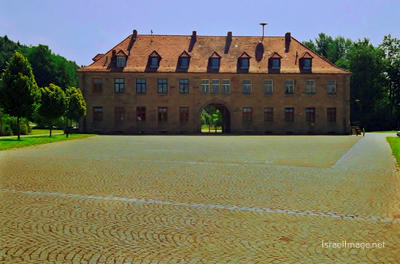 Flossenbürg House Of Camp Commander 0001
