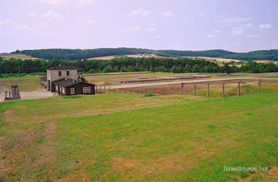 Gross-Rosen Barracks Area 0002