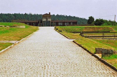 Gross-Rosen Entrance Gate 0005