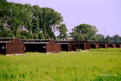 Majdanek Barracks 0002