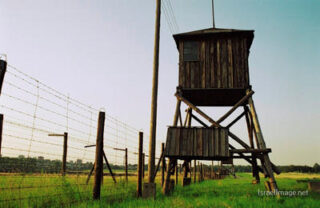 Majdanek Watchtower 0008