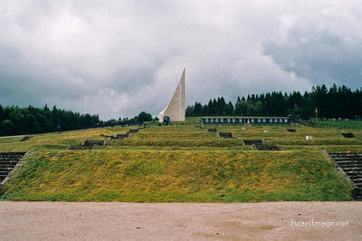 Natzweiler-Struthof Memorial 0001