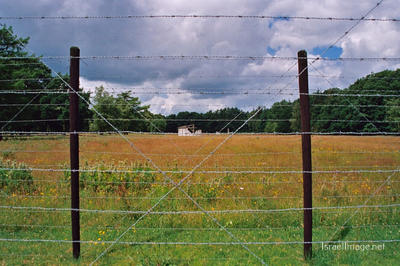 Westerbork Barbed Wire Fence 0008