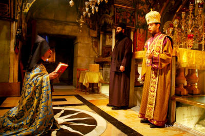 christian people praying Christian People Praying Armenian Prayer Services 0002
