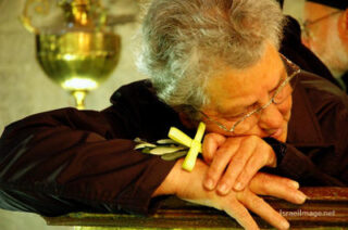Christian People Praying Jerusalem 0008