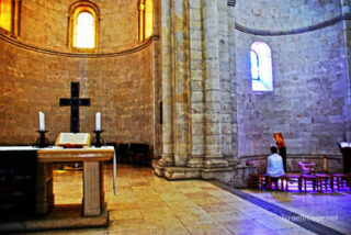 Christian People Praying Jerusalem 0009