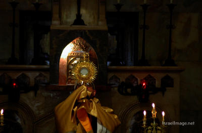christian people praying Christian People Praying Jerusalem Condemnation Church 0001