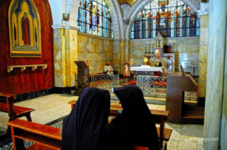 Christian People Praying Jerusalem Condemnation Church 0002