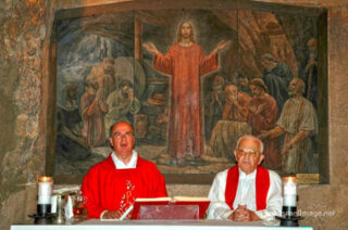 christian people praying Christian People Praying Jerusalem Gethsemani 0002