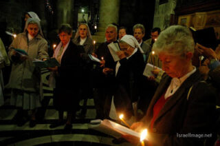 christian people praying Christian People Praying Jerusalem Holy Sepulchre 0008