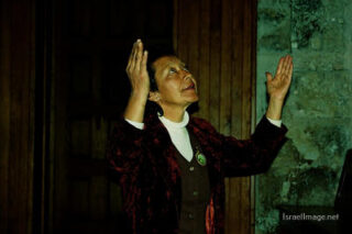 christian people praying Christian People Praying Jerusalem Holy Sepulchre 0026