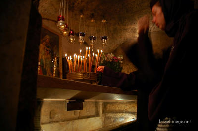 Christian People Praying Jerusalem Marys Tomb 0001