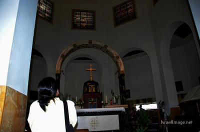 Christian People Praying Mt Beatitudes 0001