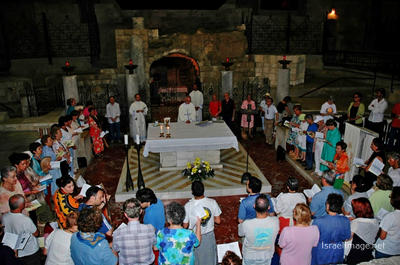 christian people praying Christian People Praying Nazareth Annunciation Basilica 0002