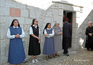 the footsteps of jesuse Jerusalem Via Dolorosa S05 0002