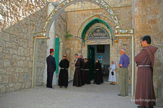 the footsteps of jesuse Jerusalem Via Dolorosa S09 0001