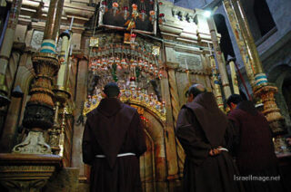 the footsteps of jesuse Jerusalem Via Dolorosa S14 0001