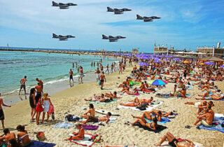 tel aviv beach Israel Tel Aviv 0011