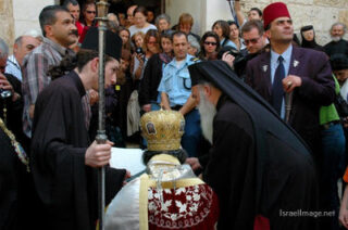 israel christian holidays festivals Greek Orthodox Wahshing Of The Feet 0003