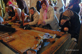 Jerusalem Old City Holy Sepulchre Stone Of Anointing 0002