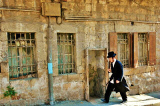 pho-isr-jernc-jerusalem new city mea shearim 00009th Jerusalem New City Mea Shearim 00009