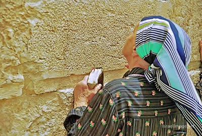 kotel Women praying Kotel Women Praying 0025