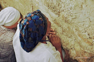kotel Women praying Kotel Women Praying 0033