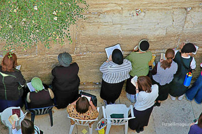 kotel Women praying Kotel Women Praying 0045